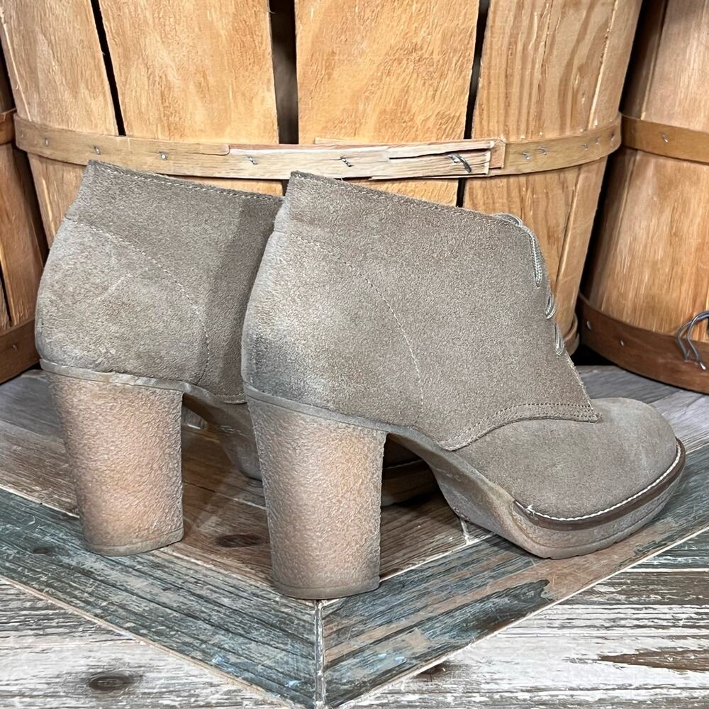 J.Crew MacAlister Chunky Heel Sand Suede Italy Desert Ankle Boots Womens Size 10 - Picture 5 of 11